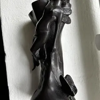 Bronzevase Art noveauu