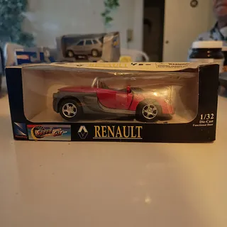 Renault modelbil 1:32 i original æske