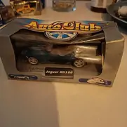 Auto Club modelbil Jaguar XK180 i original æske
