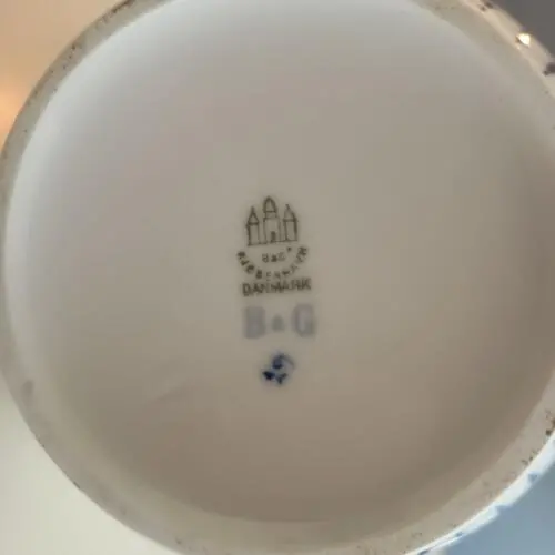 Porcelæns kaffekande med låg, Bing & Grøndahl, blåmalet dekor – billede 3